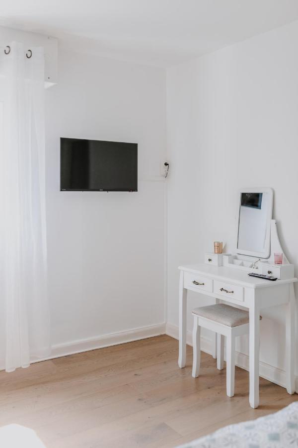 Le Cosy Avec Piscine, Balcon Et Parking Apartment ทรูวิลล์-ซูร์-แมร์ ภายนอก รูปภาพ