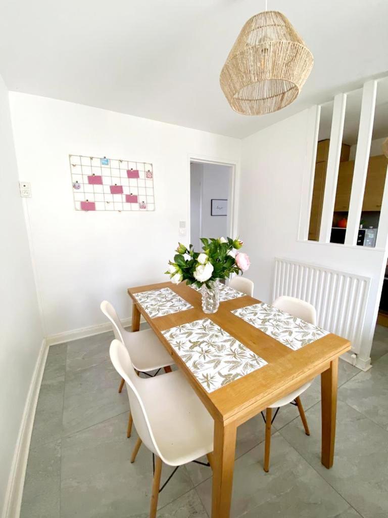 Le Cosy Avec Piscine, Balcon Et Parking Apartment ทรูวิลล์-ซูร์-แมร์ ภายนอก รูปภาพ